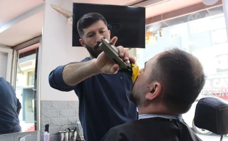 Kahramanmaraş’ta Bayram Tıraşı Yoğunluğu Başladı