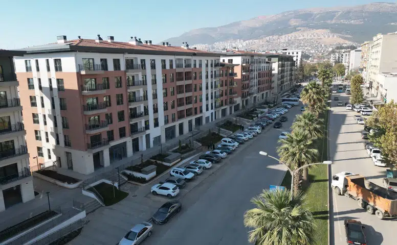 Kahramanmaraş Trabzon Caddesi küllerinden doğuyor!