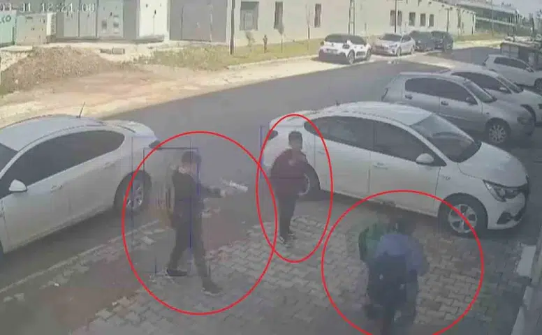 Oyuncak Silahla Korku Saçtılar: 11 Yaşındaki Çocuğa Dehşet