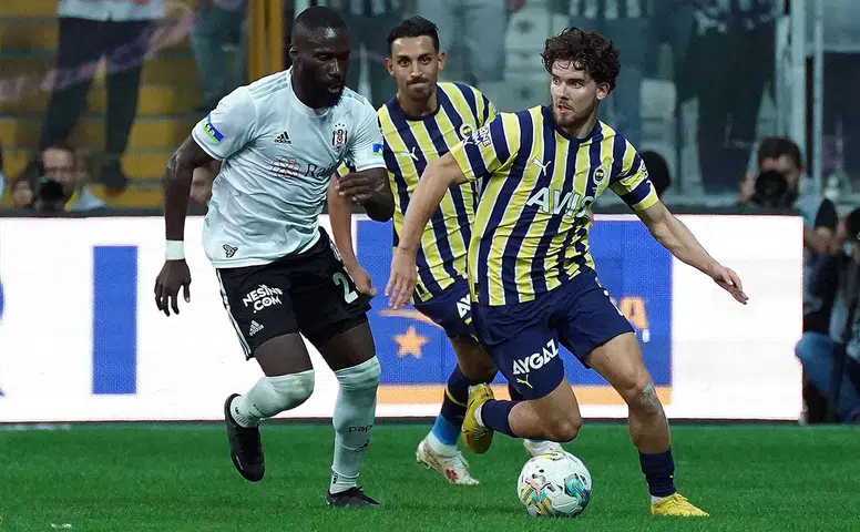 Derbide İlk Yarı Sessiz Geçti! Gol Sesi Çıkmadı