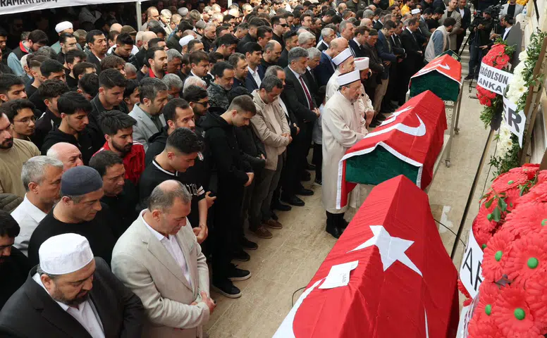 Kahramanmaraş Saldırısının Kurbanları Aileleriyle Birlikte Duygusal Bir Törenle Anıldı