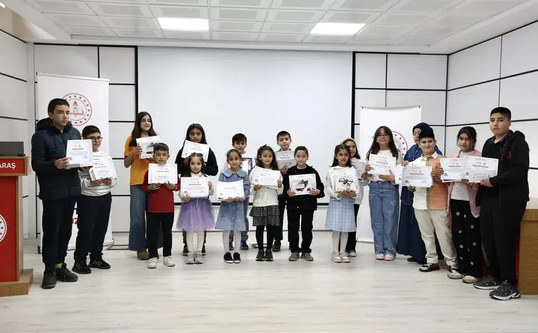 Okuyan Şehir Projesinde Başarı Ödüllerle Taçlandı