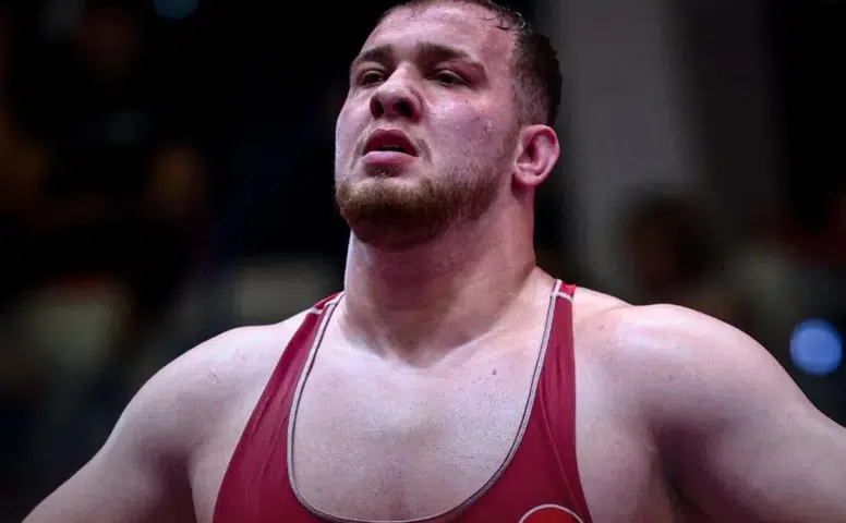 Hakan Büyükçıngıl Avrupa Arenasında Madalyayı Kaptı