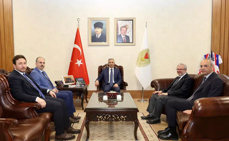 Vali Ünlüer’den Yoğun Ziyaret Trafiği ve Temaslar