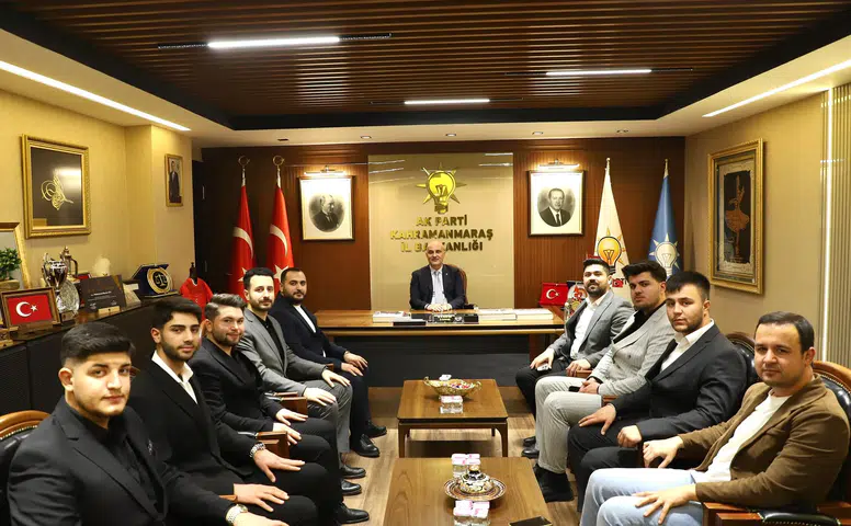 Gençlik Kollarından İl Başkanlığına Anlamlı Ziyaret