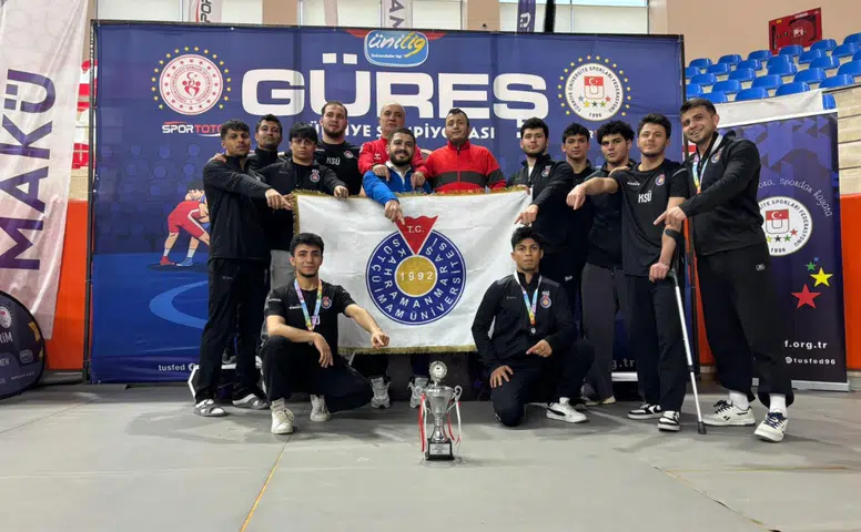 KSÜ Güreş Takımı, ÜNİLİG Türkiye Şampiyonası'nda Önemli Bir Zafer Elde Etti!