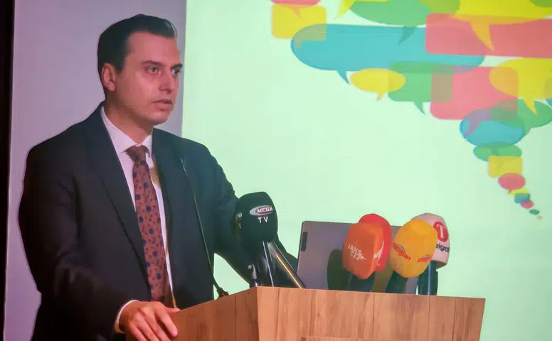 Gazetecilere  'Sosyal medyanın etkin kullanımı eğitimi' verildi