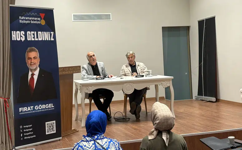 Kahramanmaraş’ta Yazarlık Akademisi’nde eleştiri masaya yatırıldı!