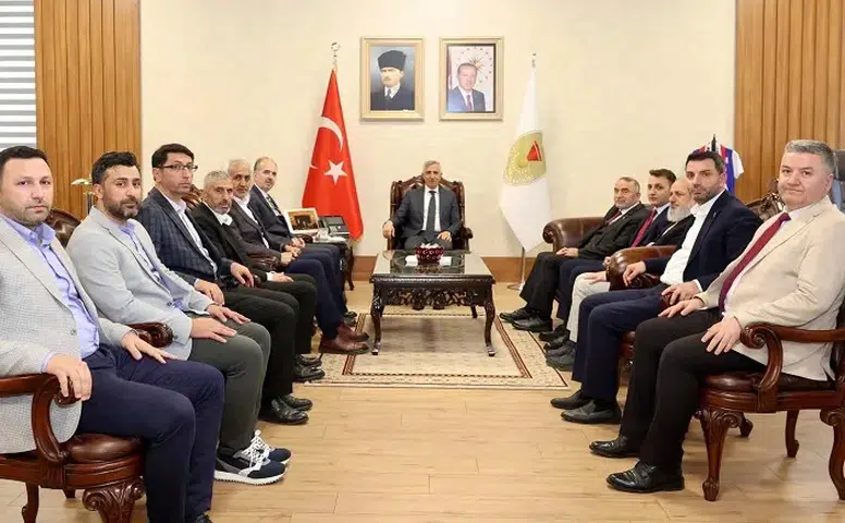 İsrafil Kışla’dan Vali Mükerrem Ünlüer’e Ziyaret