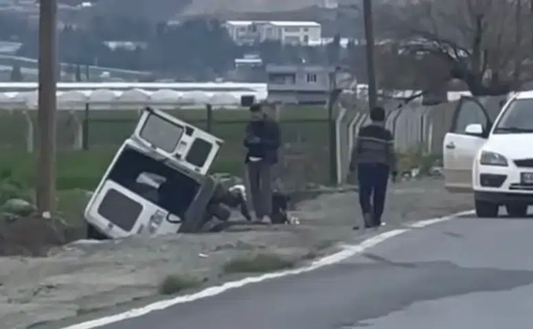 Kahramanmaraş’ta Direksiyon Hamlesi Kazaya Neden Oldu