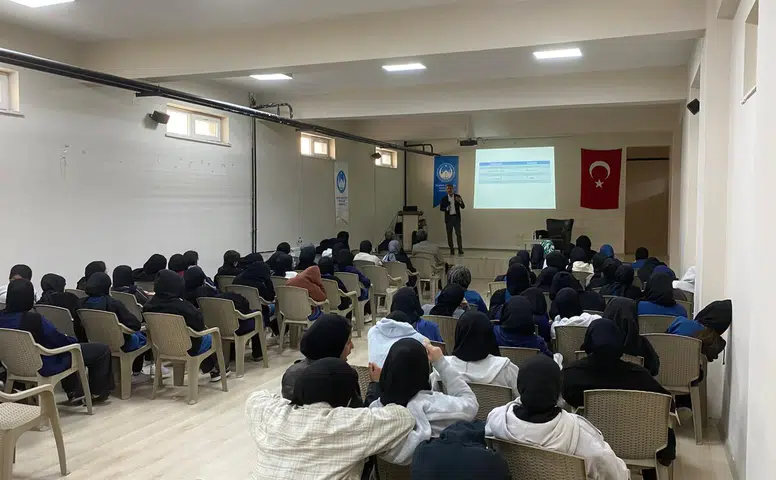 İyileştiren Bilim Programı Öğrencilerle Buluştu