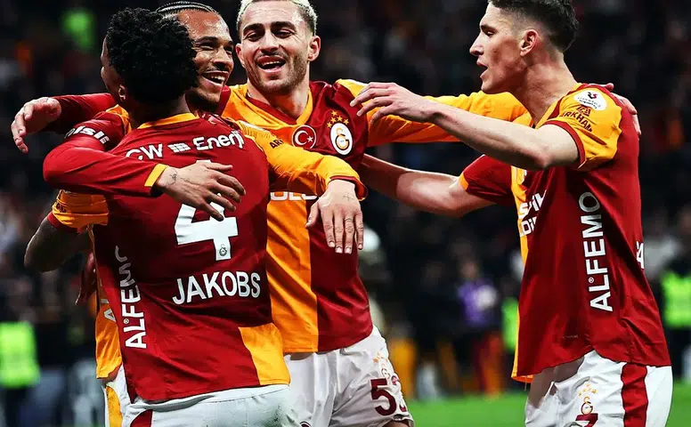 Galatasaray İlk Yarıda Üstünlüğü Aldı