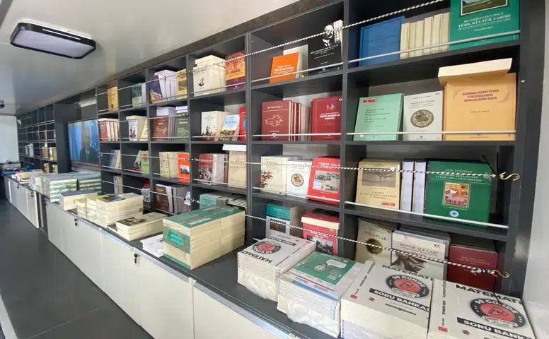 Tarihi Sevdirmek İçin Yola Çıktılar: O Tır Herkesi Şaşırttı