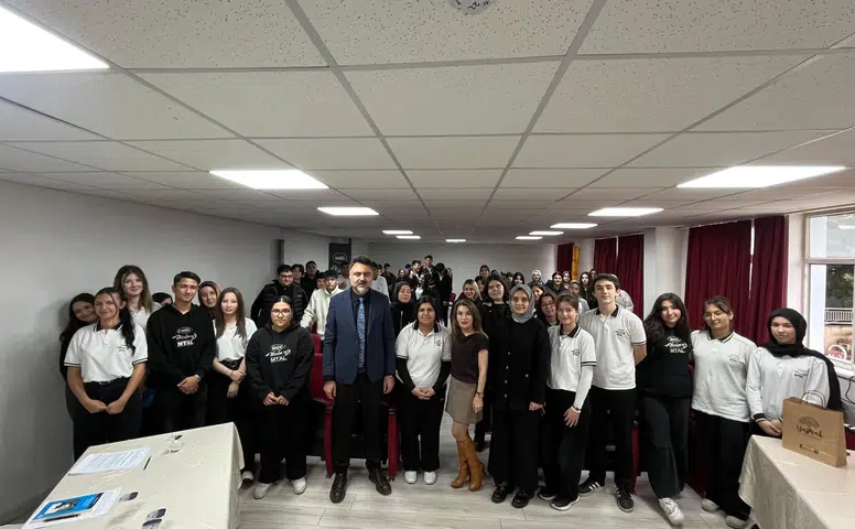 Kahramanmaraş’ta “Protokol Okumaları” Söyleşisi Yapıldı