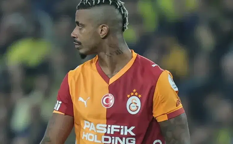Lidere İlk Yarıda Antalya Şoku