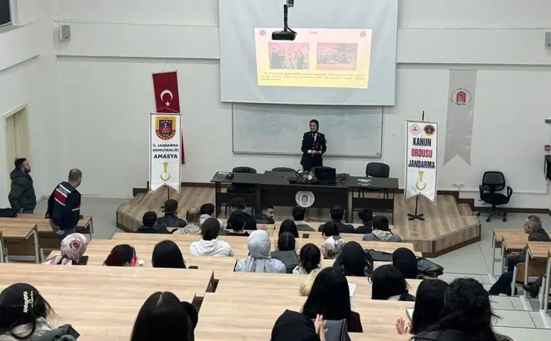 KİÜ’de Madde Bağımlılığı Semineri