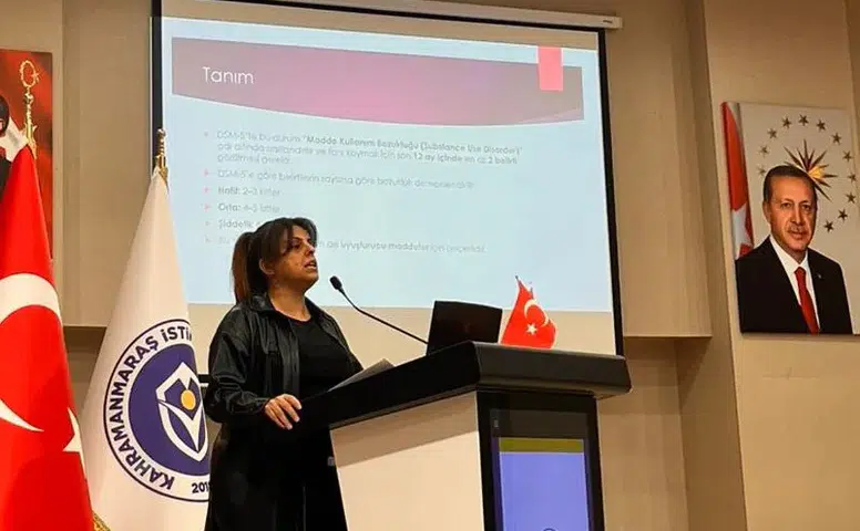 KİÜ’de Gençliği Tehdit Eden Madde Bağımlılığı Masaya Yatırıldı