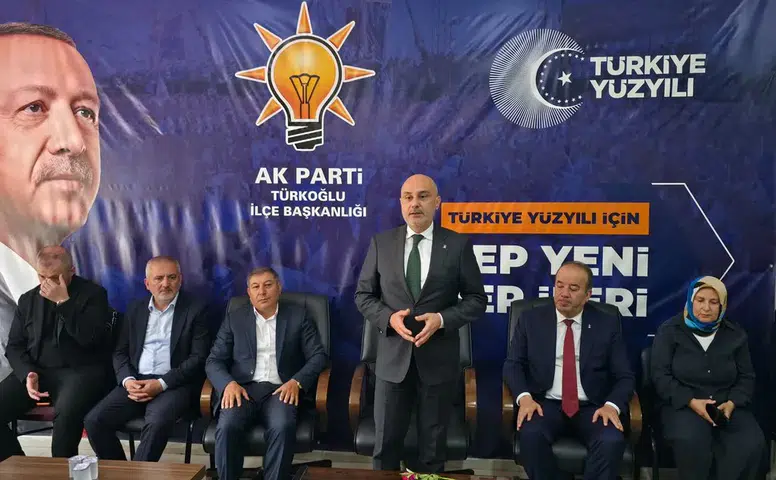AK Parti Türkoğlu’nda Bayram Coşkusu