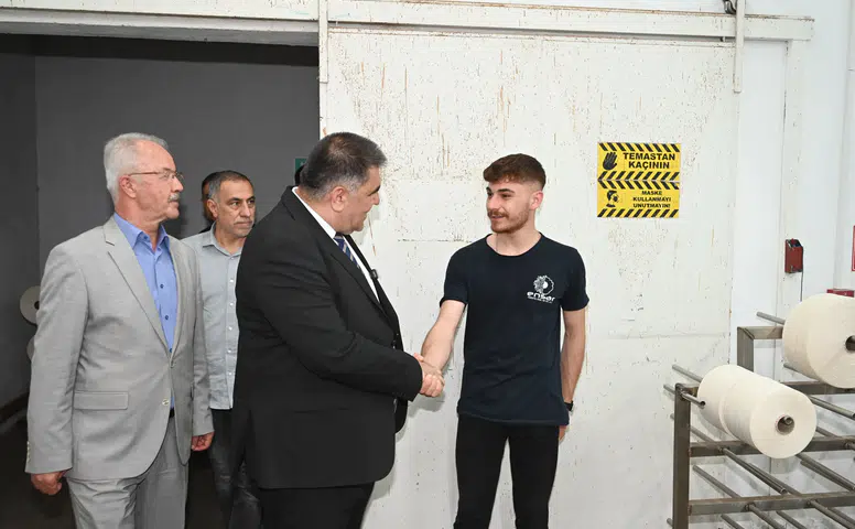 Türkoğlu Belediye Başkanı Karaca’dan Tekstil İşçilerine Ziyaret