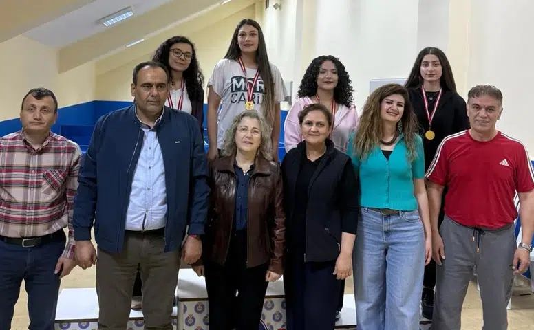 Gençlik Haftası Etkinlikleri Kapsamında Düzenlenen Masa Tenisi Turnuvası Sona Erdi