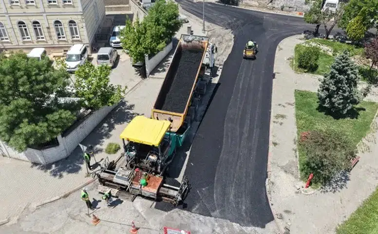 Dulkadiroğlu’nda Asfalt Yenileme Seferberliği