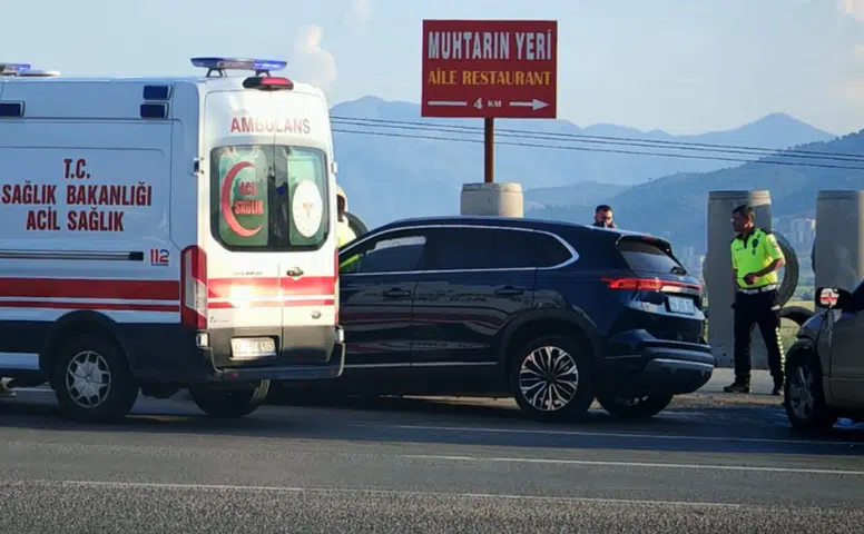 Kayseri Yolunda İki Cip Çarpıştı: 1 Hafif Yaralı