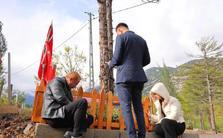 Ayla Kara’nın oğlu: Anneler Günü buruk geçti