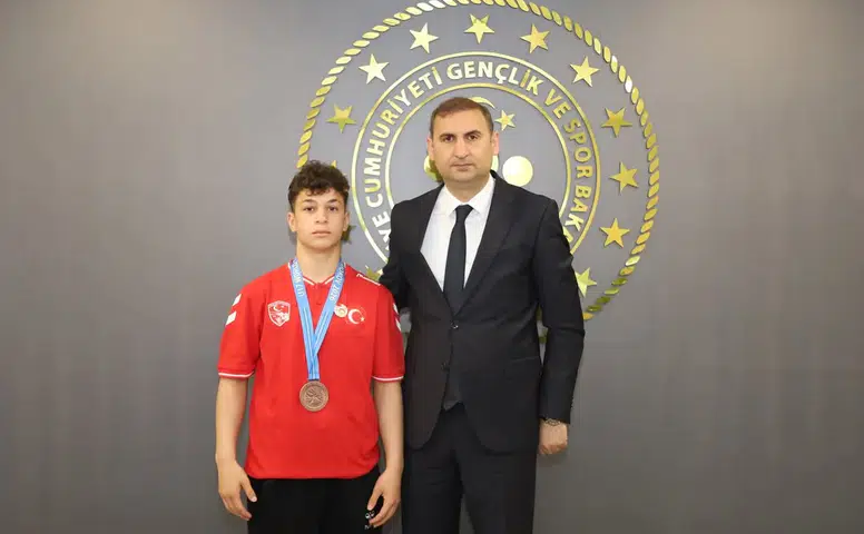 Şamil Şahan Avrupa Üçüncüsü Oldu Ziyaret