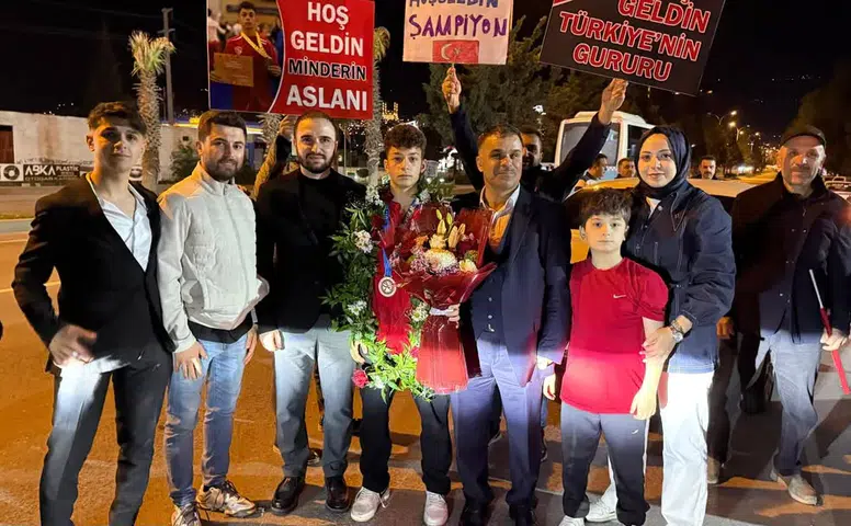 Şamil Şahan Avrupa Üçüncüsü Oldu Gururlandırdı