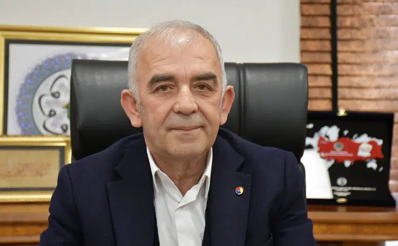 Mustafa Narlı’dan Babalar Günü’nde Anlamlı Mesaj