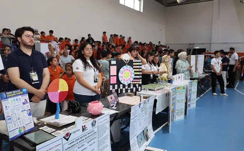 Türkoğlu’nda Bilim Kervanı Projesi Final Yaptı