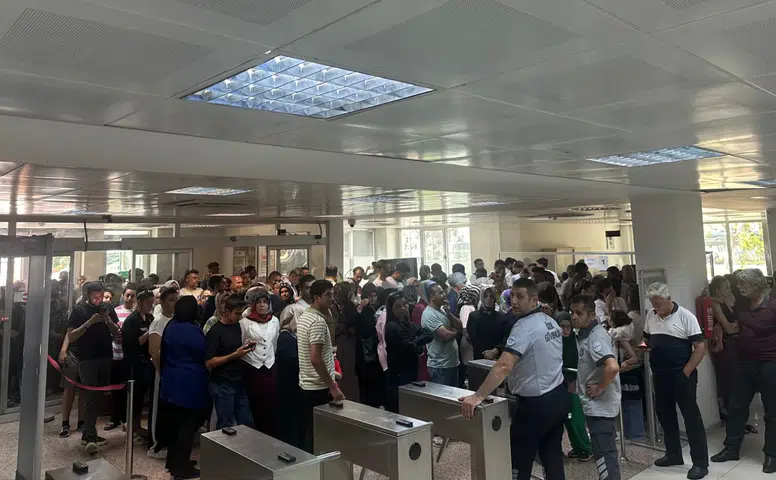 Özel Firmanın İş İlanına Binlerce Kişi Başvurdu