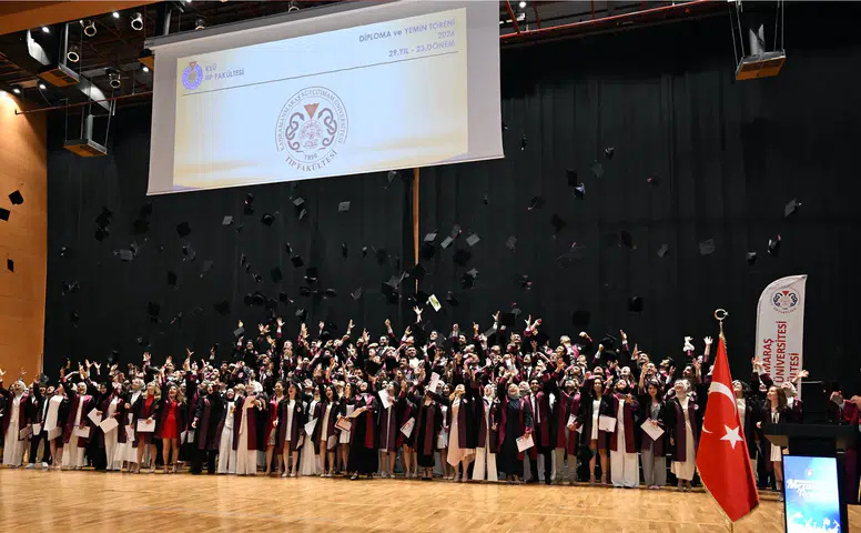 KSÜ Tıp Fakültesi 23. Dönem Mezunlarını Hekimliğe Uğurladı