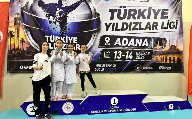 Kahramanmaraşlı Karatecilerden Adana’da Madalya Yağmuru