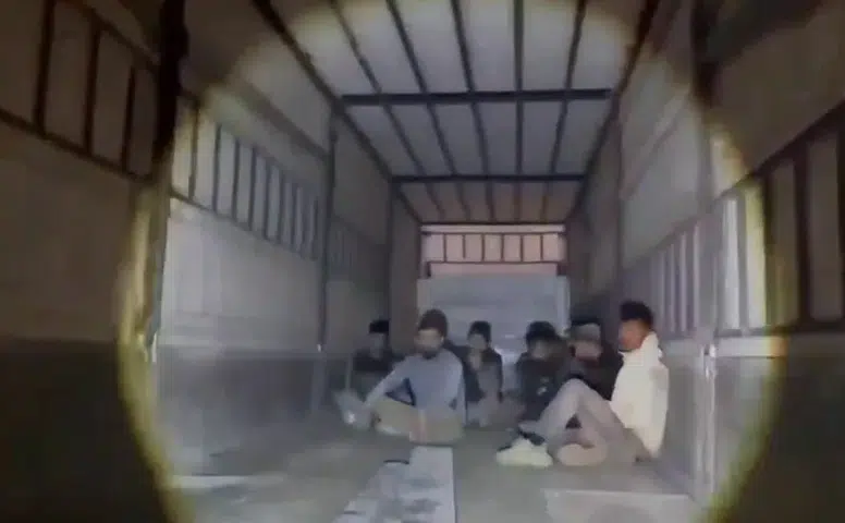 Tır Dorsesinde 7 Kaçak Göçmen Yakalandı