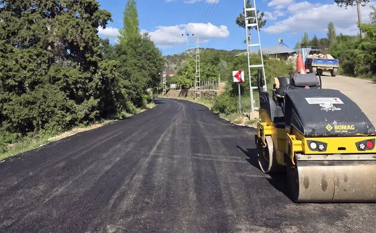 Göksun'da Ulaşım Altyapısı Güçleniyor, Yol Çalışmaları Sürüyor