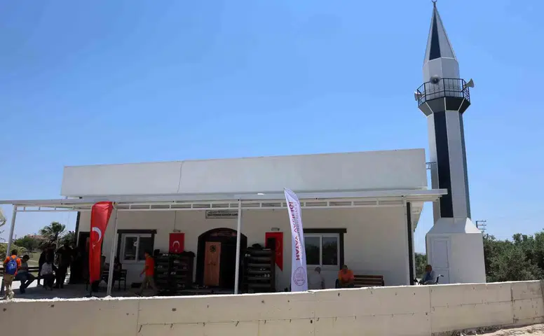 Deprem Sonrası 129'uncu Camii Hizmete Girdi