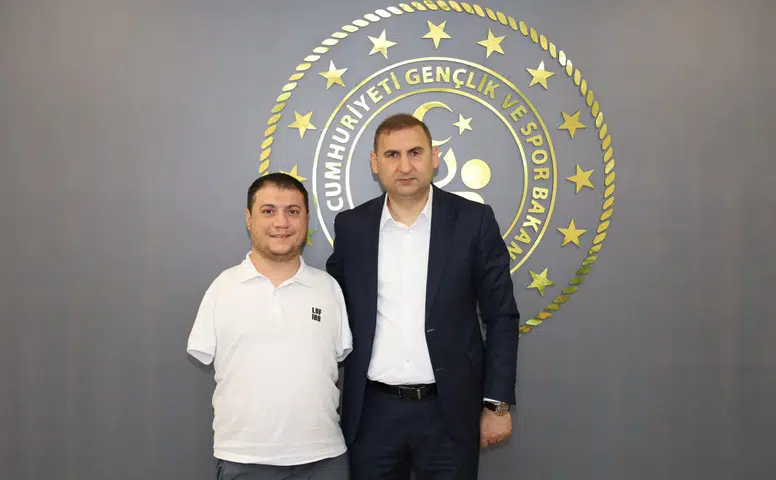 Beytullah Eroğlu’ndan Gençlik ve Spor İl Müdürü Özdemir’e Ziyaret