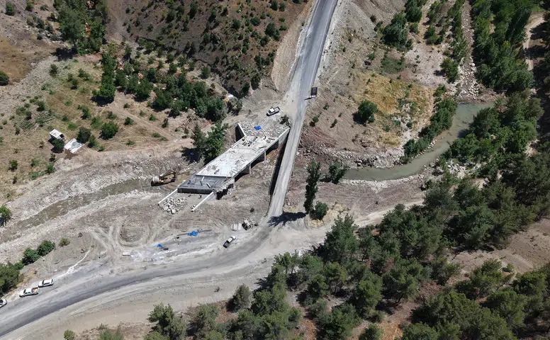 Kahramanmaraş'ta yeni köprü çalışmaları hızla ilerliyor!
