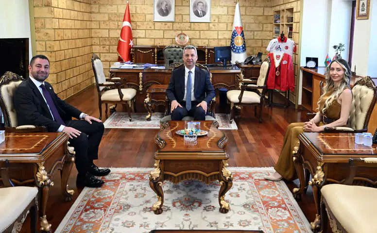 Rektör Okumuş'a Peş Peşe Ziyaretler