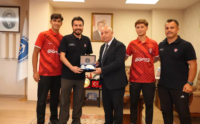 Avrupa Şampiyonu Milli Takım KİÜ'de Gurur Yaşattı
