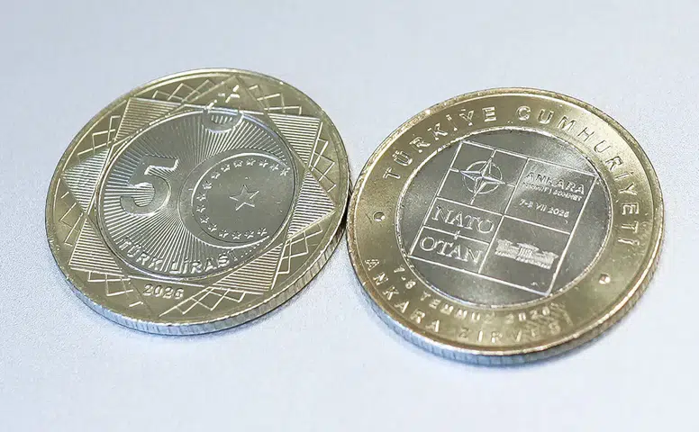 NATO Zirvesi İçin Özel Tasarımlı 5 Lira Basıldı