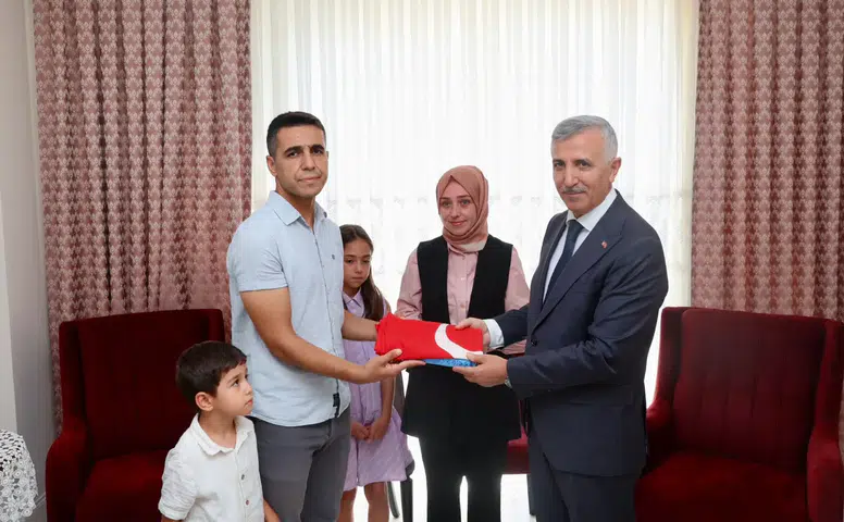 Gazi Polis Mücahit Türkoğlu'na Anlamlı Ziyaret
