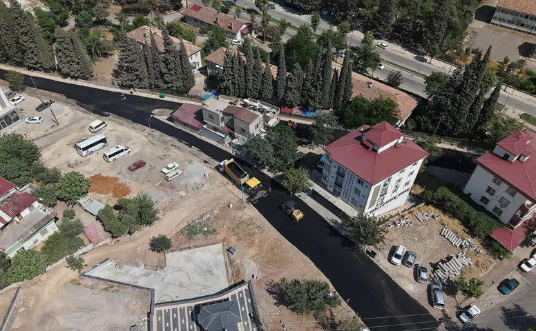 Büyükşehir'den 30 Noktada Dev Asfalt Hamlesi