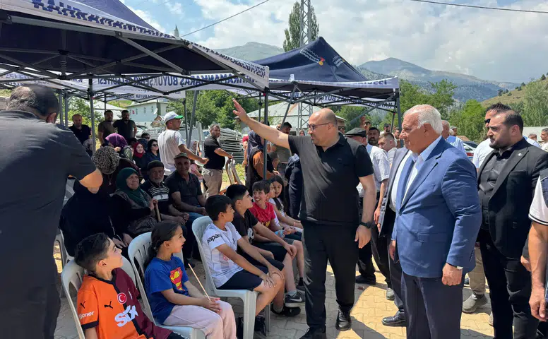 Mehmet Şahin, Kavşut Bal Festivali'ne Katıldı