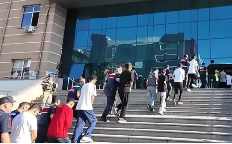 12 İlde Organize Suç Örgütlerine Dev Operasyon: 74 Tutuklama
