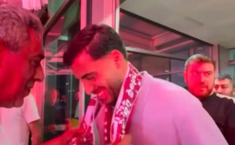 Kemal Rüzgar'a Elazığ'da meşalelerle karşılandı