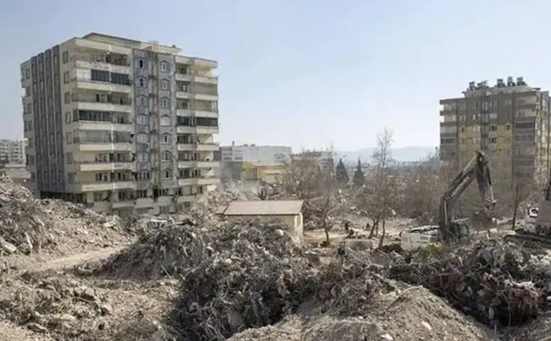 Ebrar Sitesi K Blok Davası 11 Eylül'e Ertelendi