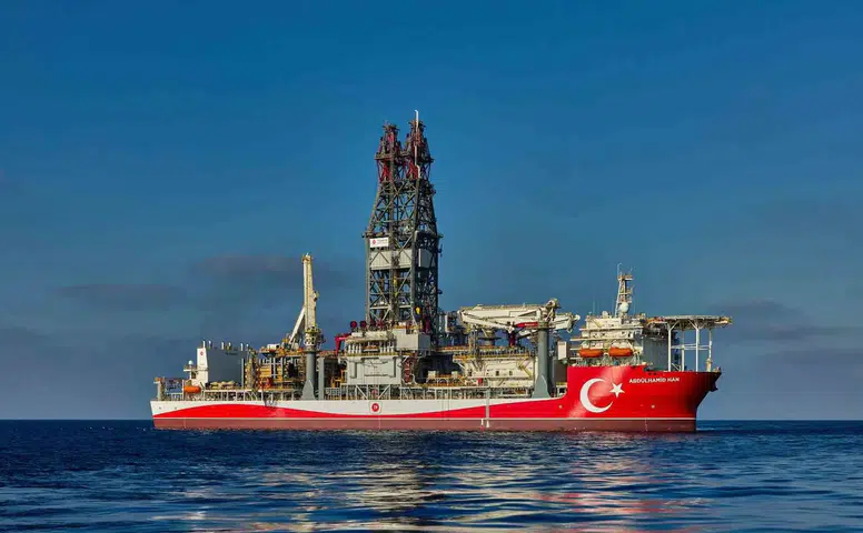 Bakan Bayraktar: Milletimizin Refahı İçin Enerjide Arama Ve Üretim Sürecek