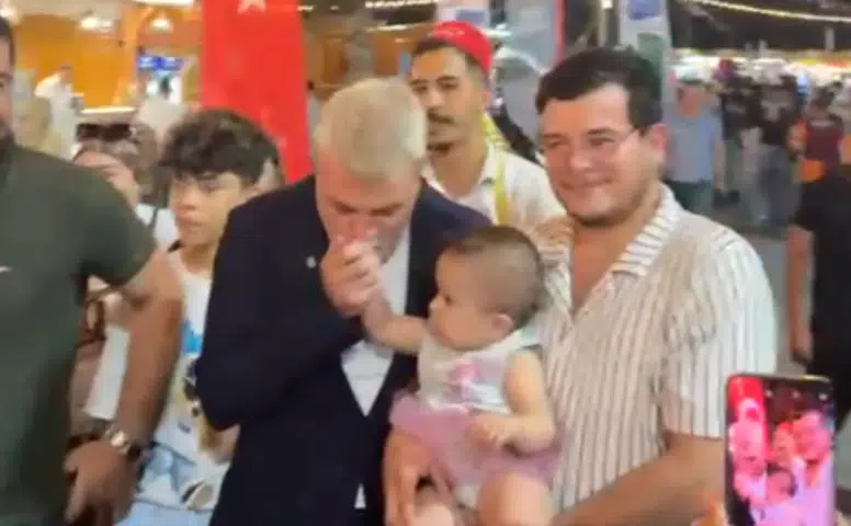 Başkan Görgel Ağustos Fuarı’nda Vatandaşlarla Buluştu